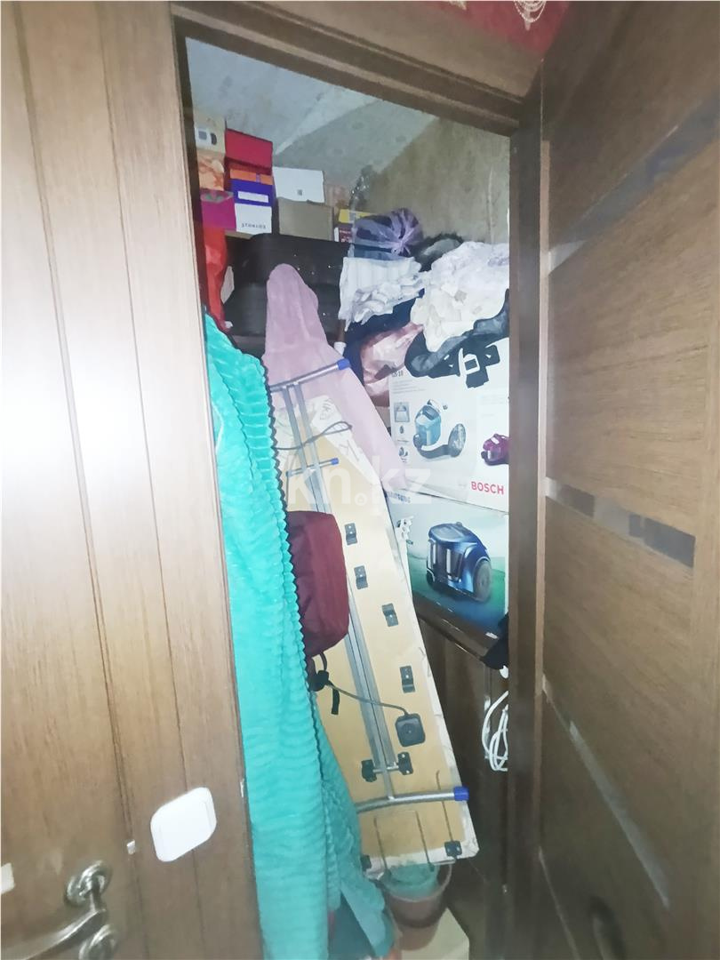 Продажа 2-комнатной квартиры, 45 м², мкр-н 15, дом  20 в Караганде - фото 12