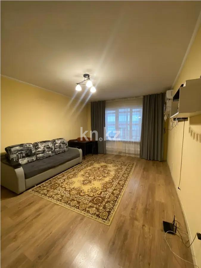 Продажа 1-комнатной квартиры, 50 м², мкр-н Акбулак, дом  8 - Продажа и аренда недвижимости в Алматы фото 1 из 4