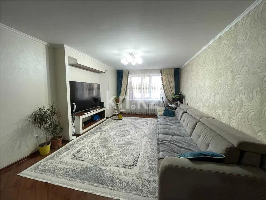 Продажа 3-комнатной квартиры, 95 м², пр. Кудайбердыулы, дом  28 в Астане