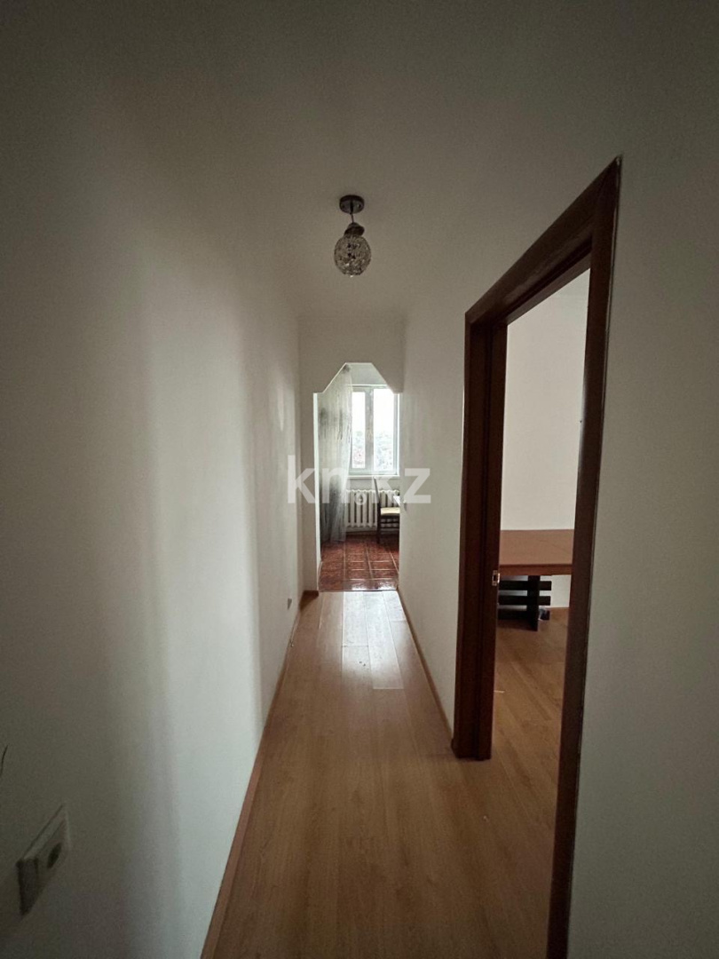 Аренда 3-комнатной квартиры, 77 м², ул. Сарайшык, дом  5/1 - Аренда  трехкомнатных квартир помесячно в Астане с фото фото 4 из 10