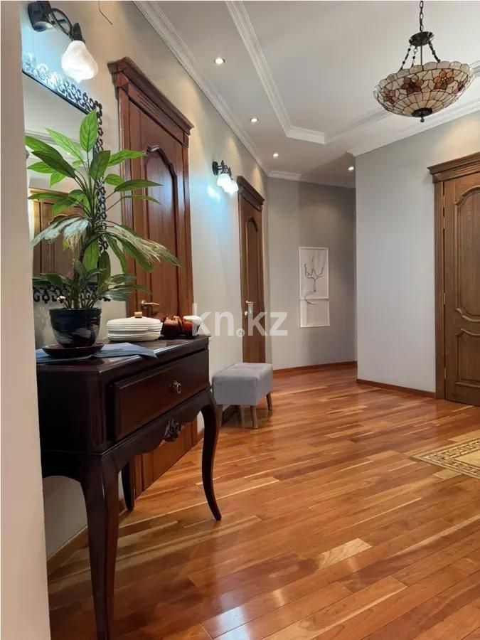 Продажа 4-комнатной квартиры, 160 м² - Продажа четырехкомнатных квартир от собственников в Алматы фото 8 из 10