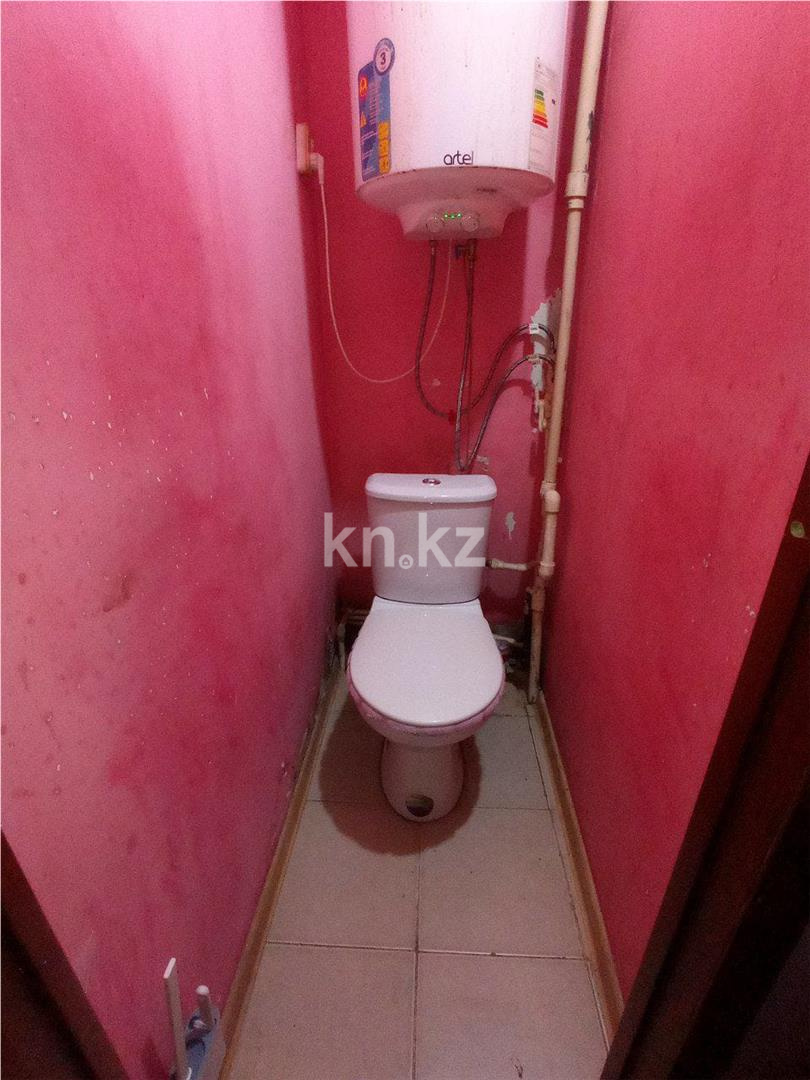 Продажа 3-комнатной квартиры, 61 м², мкр-н 13 в Караганде - фото 8