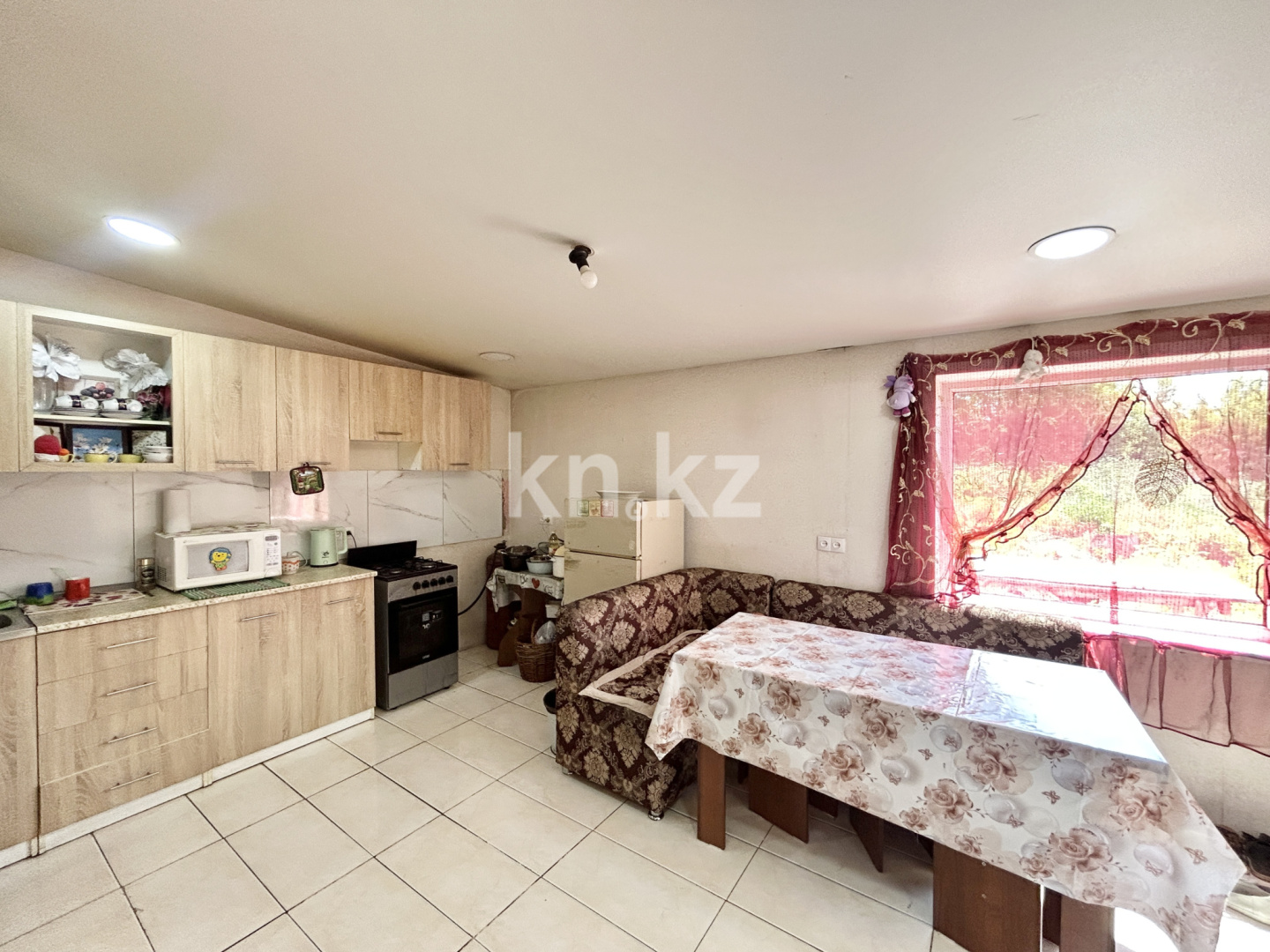 Продажа 4-комнатного дома, 76 м² - Продажа домов, коттеджей в Казахстане - страница 5 фото 1 из 18