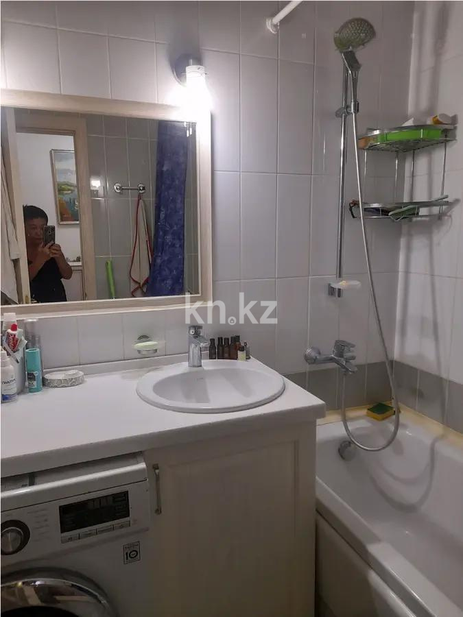 Продажа 3-комнатной квартиры, 72 м², ул. Розыбакиева, дом  145 в Алматы - фото 4