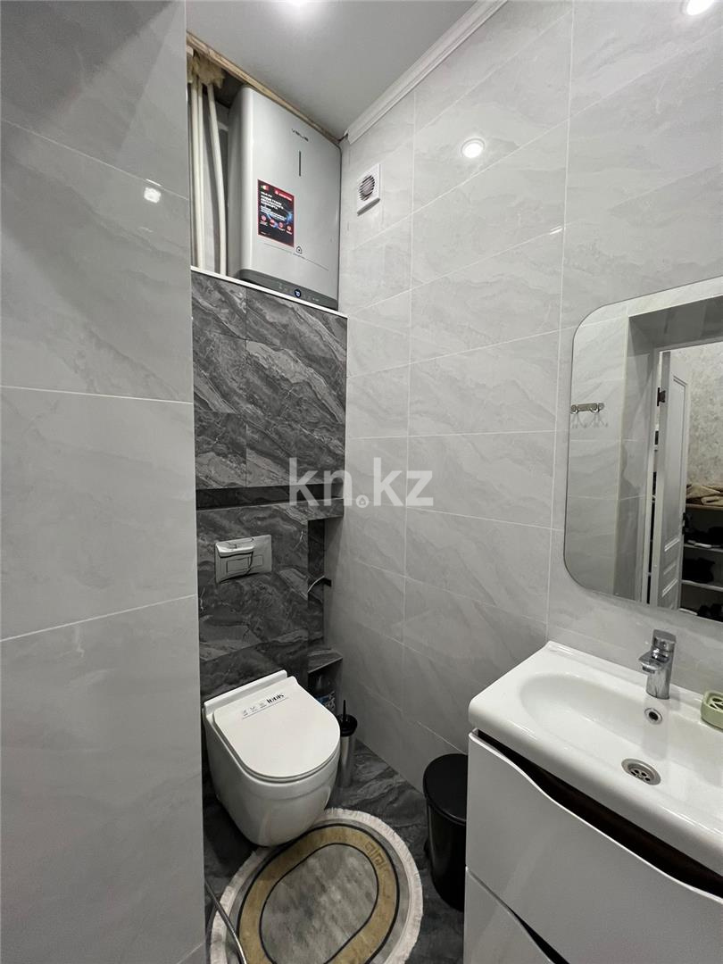 Продажа 3-комнатной квартиры, 94 м², ул. Муканова, дом  1/9 - Продажа квартир в Караганде фото 9 из 15