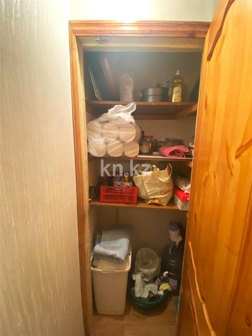 Продажа 3-комнатной квартиры, 58 м², пр. Бухар-жырау в Караганде - фото 9