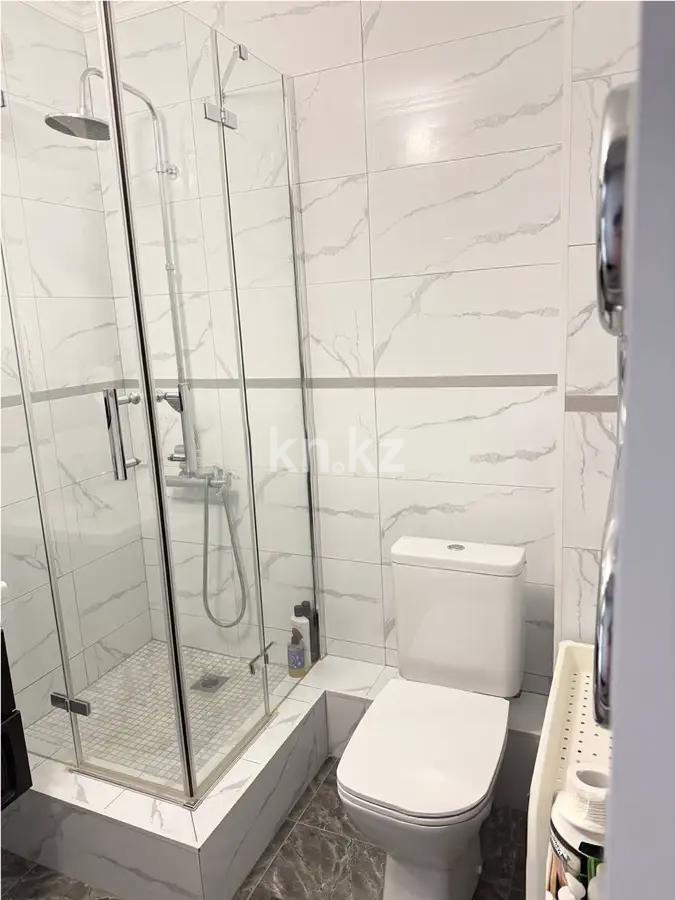 Продажа 2-комнатной квартиры, 43 м², ул. Валиханова, дом  9 - Продажа  двухкомнатных квартир в Алматы без посредников с фото фото 4 из 5