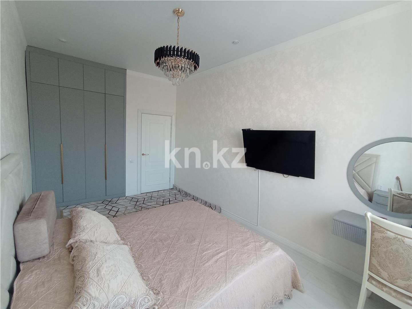 Продажа 3-комнатной квартиры, 84 м², ул. Муканова - Продажа  трехкомнатных квартир в Караганде фото 6 из 12