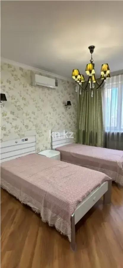 Продажа 3-комнатной квартиры, 111.5 м², ул. Брусиловского, дом  167 - Продажа  трехкомнатных квартир в Алматы фото 1 из 6