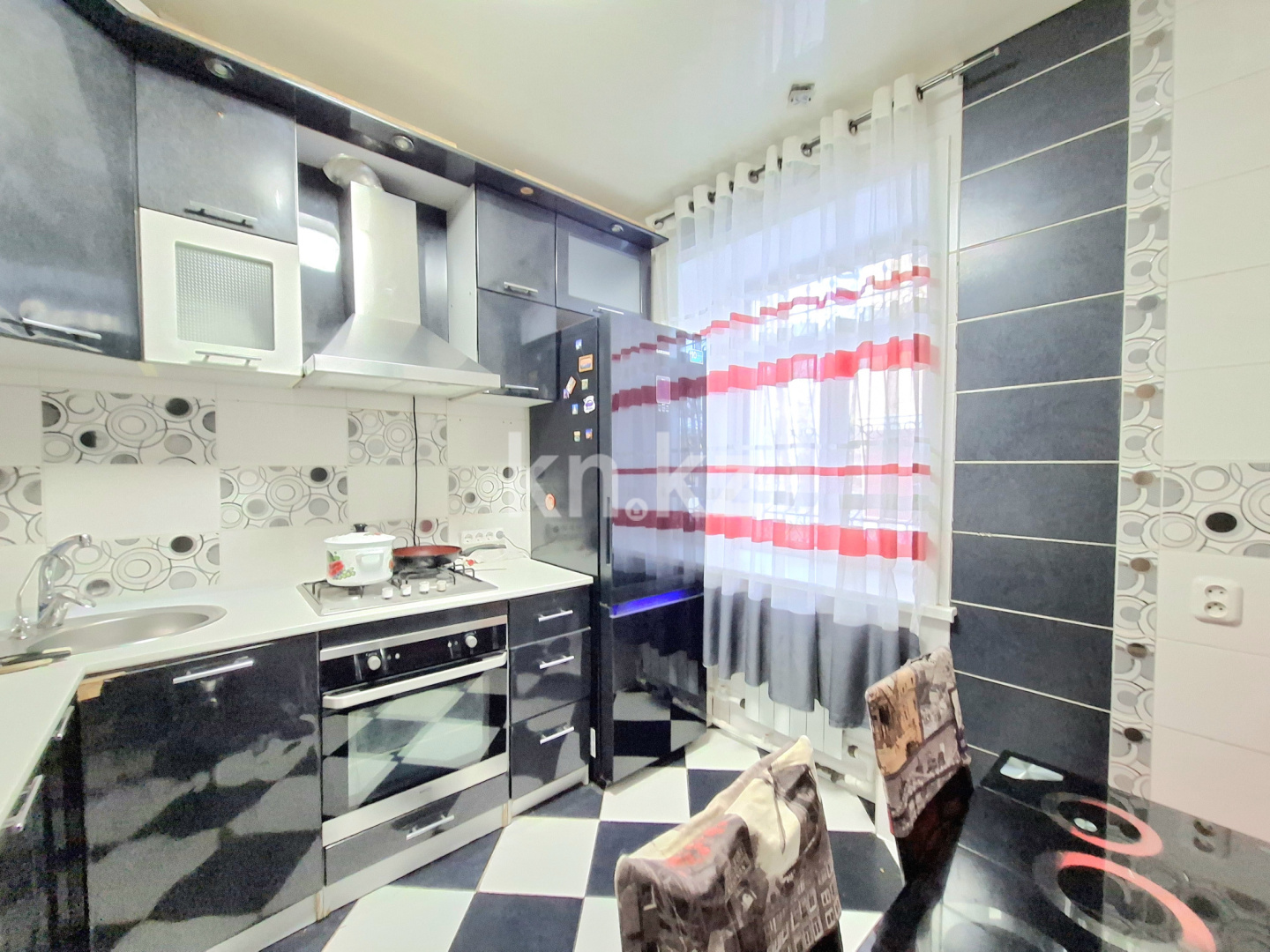 Продажа 3-комнатной квартиры, 80.2 м² - Продажа  трехкомнатных квартир в Караганде - страница 2 фото 13 из 24