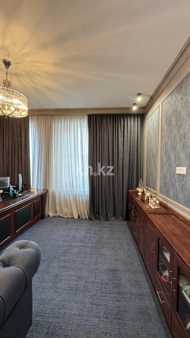 Продажа 7-комнатной квартиры, 251 м² в Алматы - фото 24