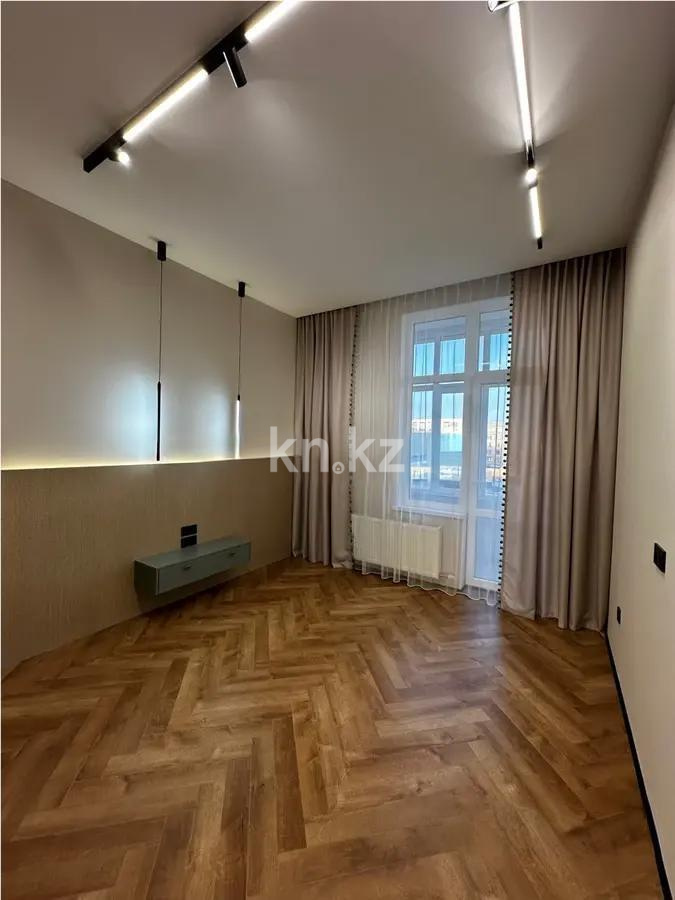 Продажа 3-комнатной квартиры, 73.6 м², пр. Туран, дом  52/2 - Продажа квартир в Астане фото 1 из 4