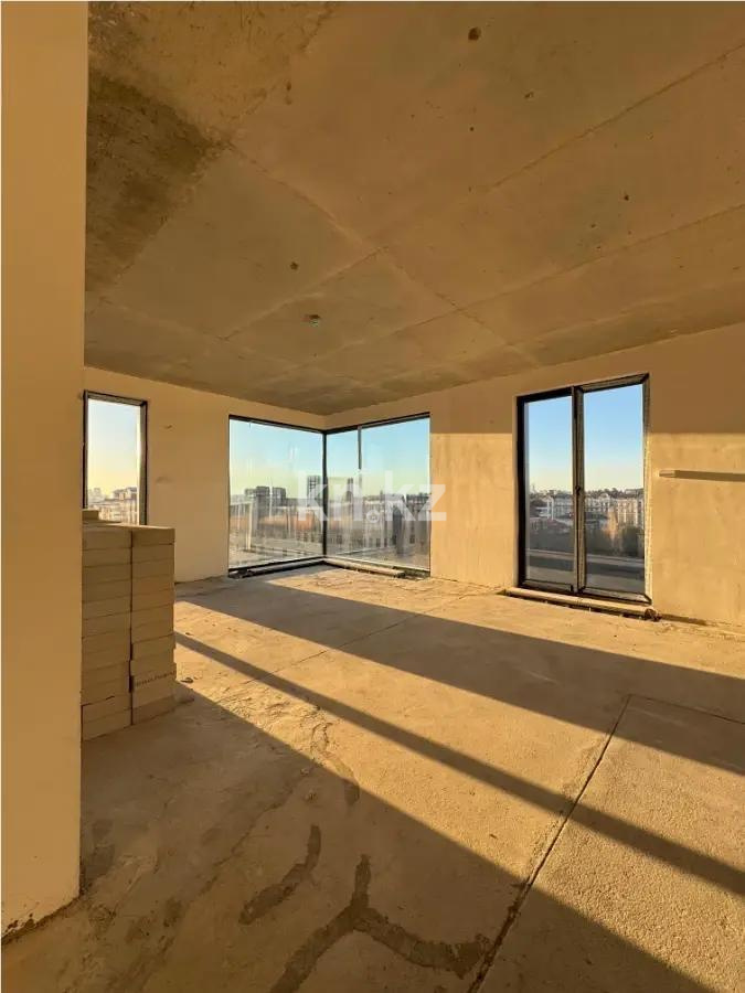 Продажа 4-комнатной квартиры, 151.73 м², пер. Тасшокы, дом  4 в Астане - фото 2