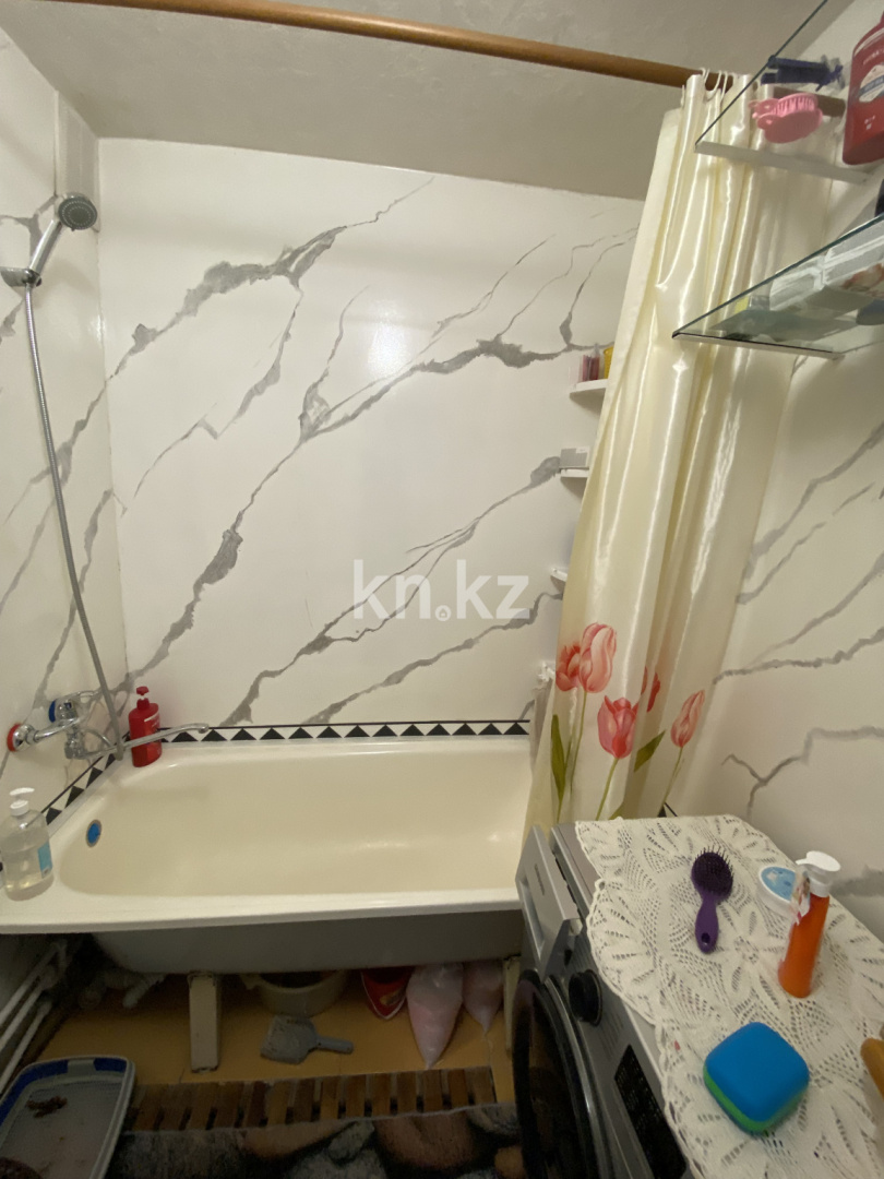 Продажа 3-комнатной квартиры, 63.6 м², мкр. Голубые Пруды, дом  6 - Продажа квартир в Караганде фото 11 из 13