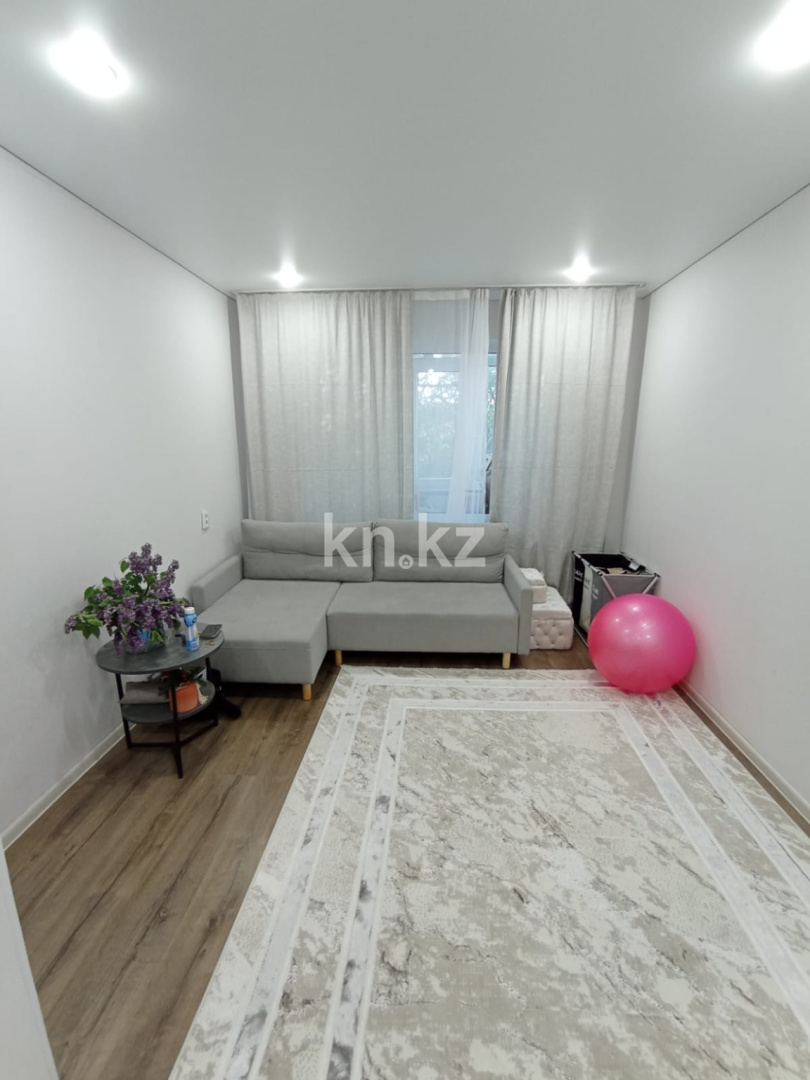 Продажа 1-комнатной квартиры, 29 м², пр. Абулхаир Хана - Продажа  однокомнатных квартир в Уральске фото 1 из 8