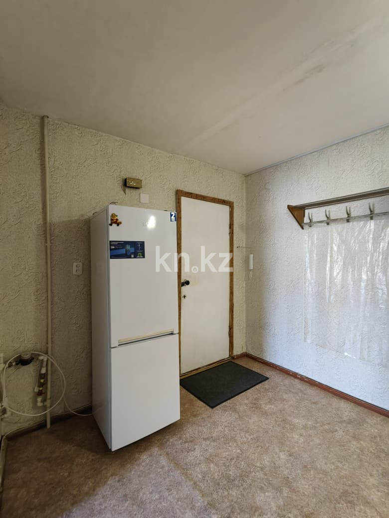 Продажа 2-комнатной квартиры, 47 м², Жекебаева, дом  125 в Караганде - фото 20