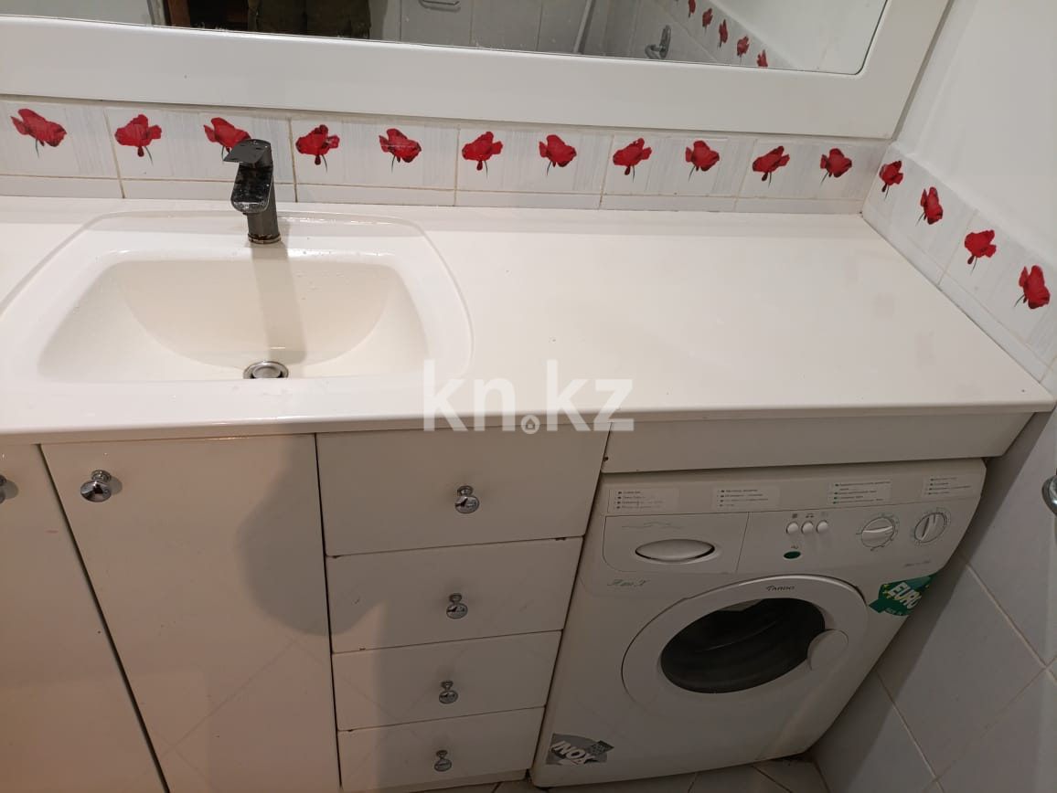 Продажа 2-комнатной квартиры, 42 м² - Продажа двухкомнатных квартир от собственников в Караганде - страница 9 фото 14 из 24