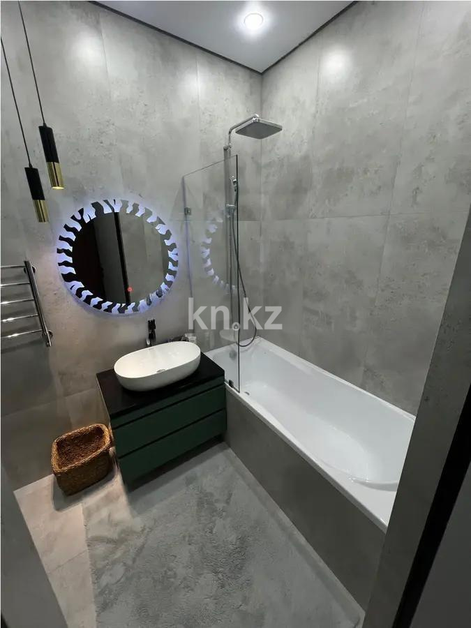 Продажа 3-комнатной квартиры, 120 м², пр. Аль-Фараби, дом  105 в Алматы - фото 5