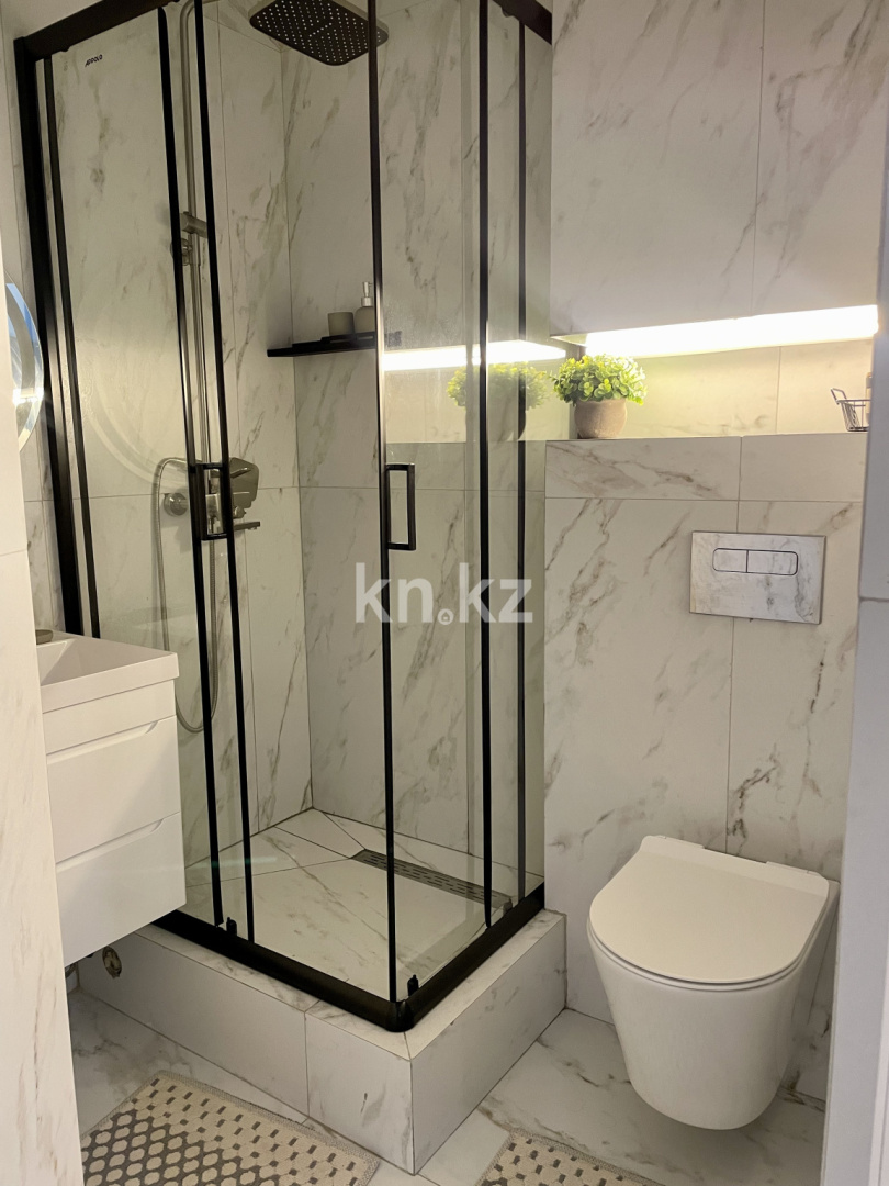 Аренда 2-комнатной квартиры посуточно, 27 м², пр. Абая, дом  109/11 - ул. Манаса - Аренда квартир посуточно в Алматы с фото фото 16 из 18