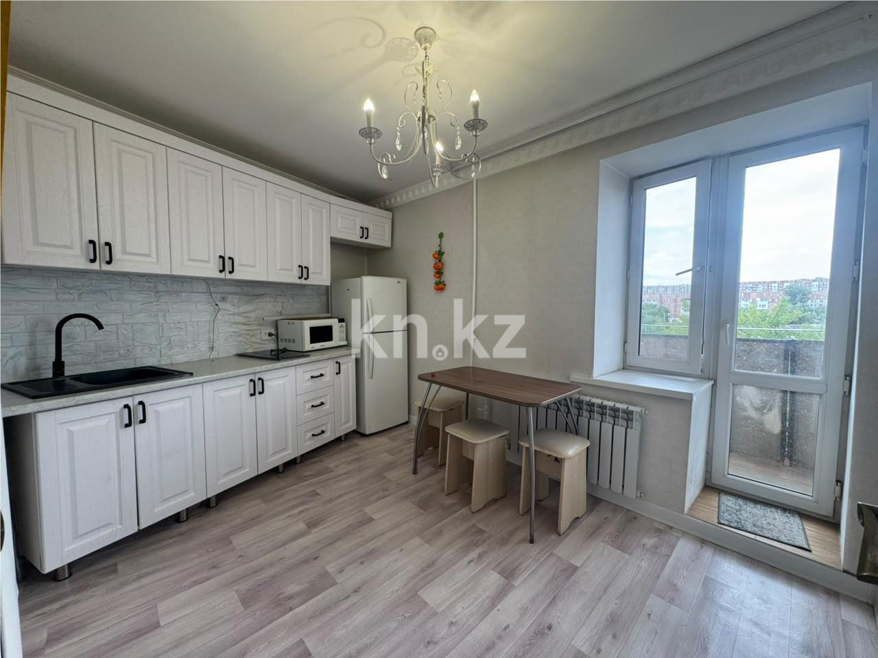 Продажа 1-комнатной квартиры, 37 м² - Продажа жилой и коммерческой недвижимости в Караганде фото 5 из 14