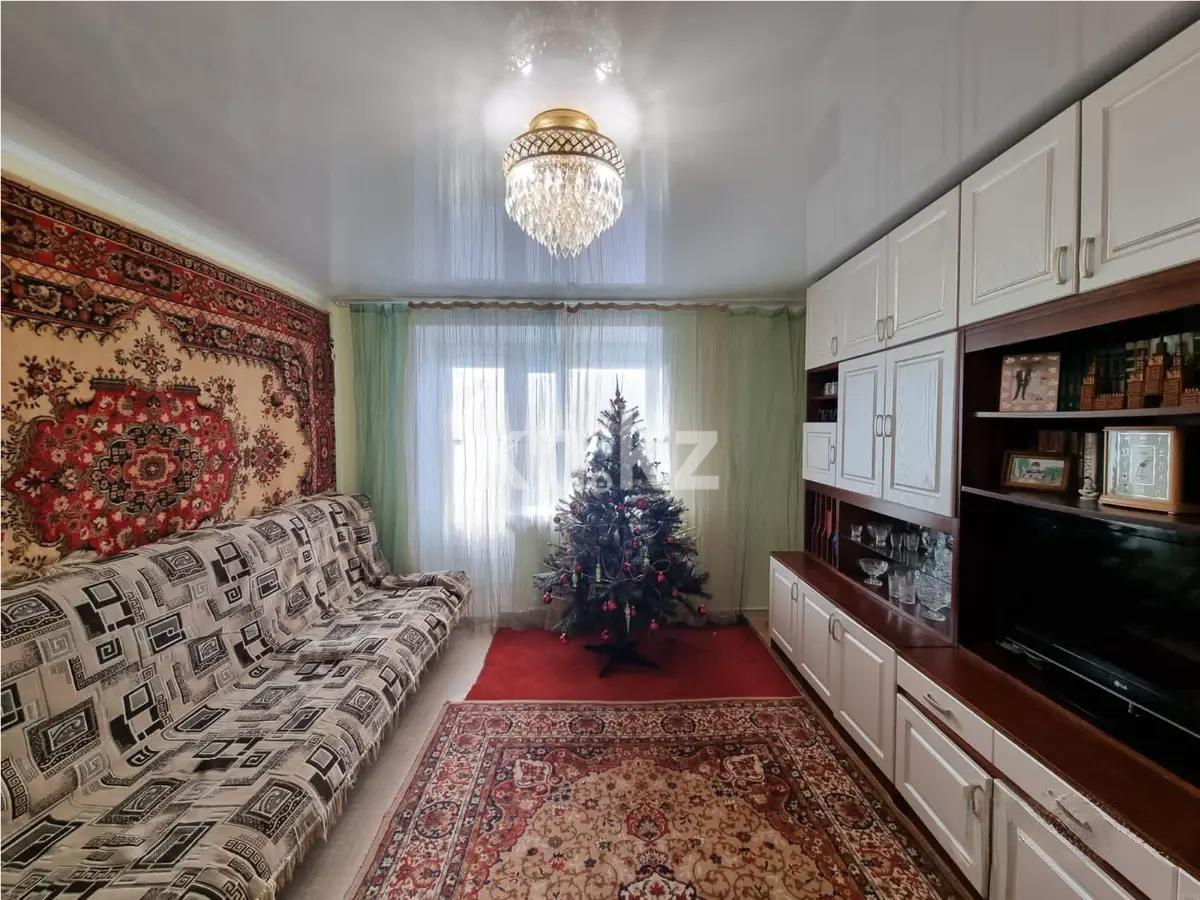 Продажа 3-комнатной квартиры, 61 м², ул. Крылова, дом  32 - Продажа  трехкомнатных квартир в Караганде без посредников фото 1 из 6