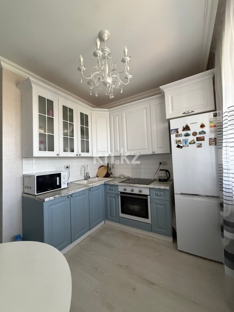 Аренда 1-комнатной квартиры, 40 м² в Астане