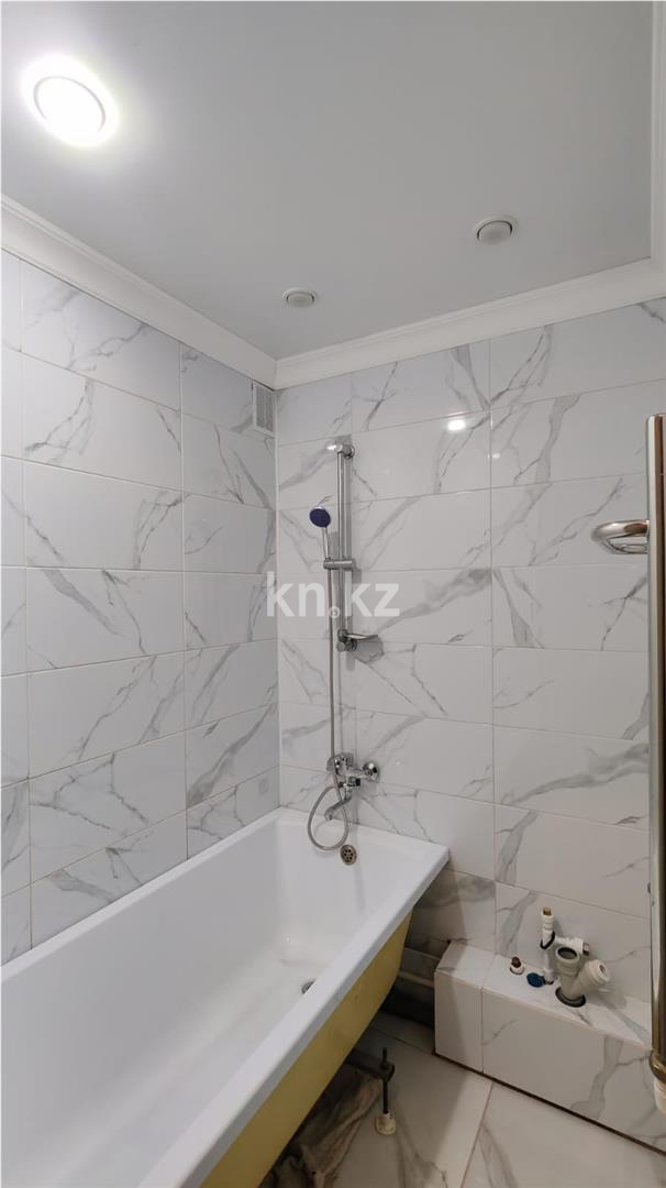 Продажа 2-комнатной квартиры, 43 м², ул. Сатыбалдина - Продажа квартир в Караганде фото 15 из 17