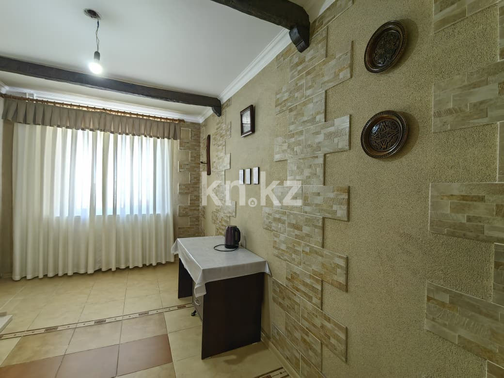 Продажа 3-комнатной квартиры, 63 м² - Недвижимость в Казахстане - страница 13 фото 1 из 34