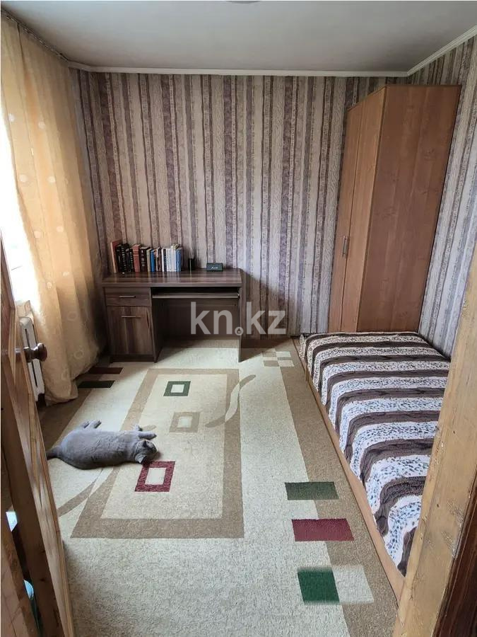 Продажа 4-комнатной квартиры, 61 м², мкр-н 17, дом  37 - Продажа  четырехкомнатных квартир в Караганде фото 4 из 7