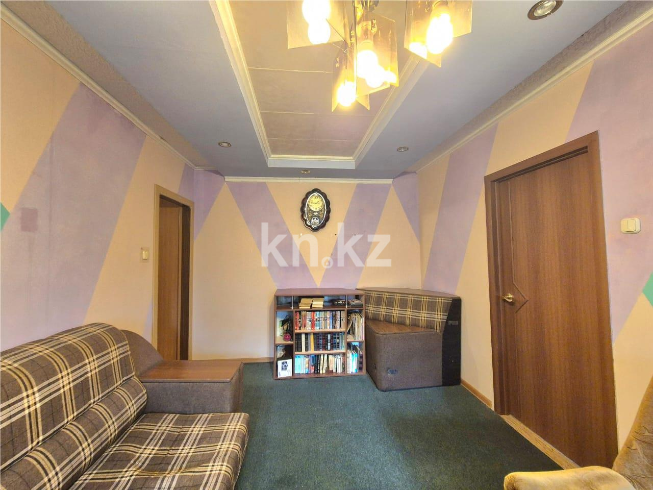 Продажа 4-комнатной квартиры, 62 м², пр. Республики в Темиртау - фото 3