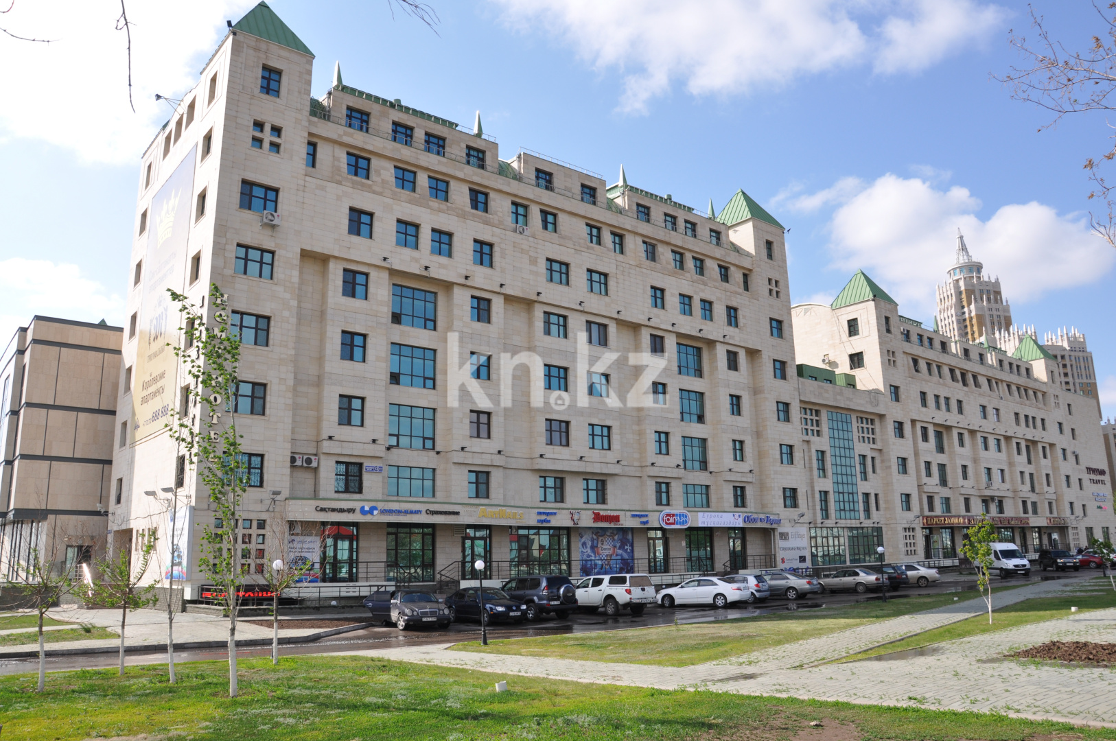 Продажа 3-комнатной квартиры, 92 м², пр. Кабанбай батыра, дом  13 в Астане - фото 11