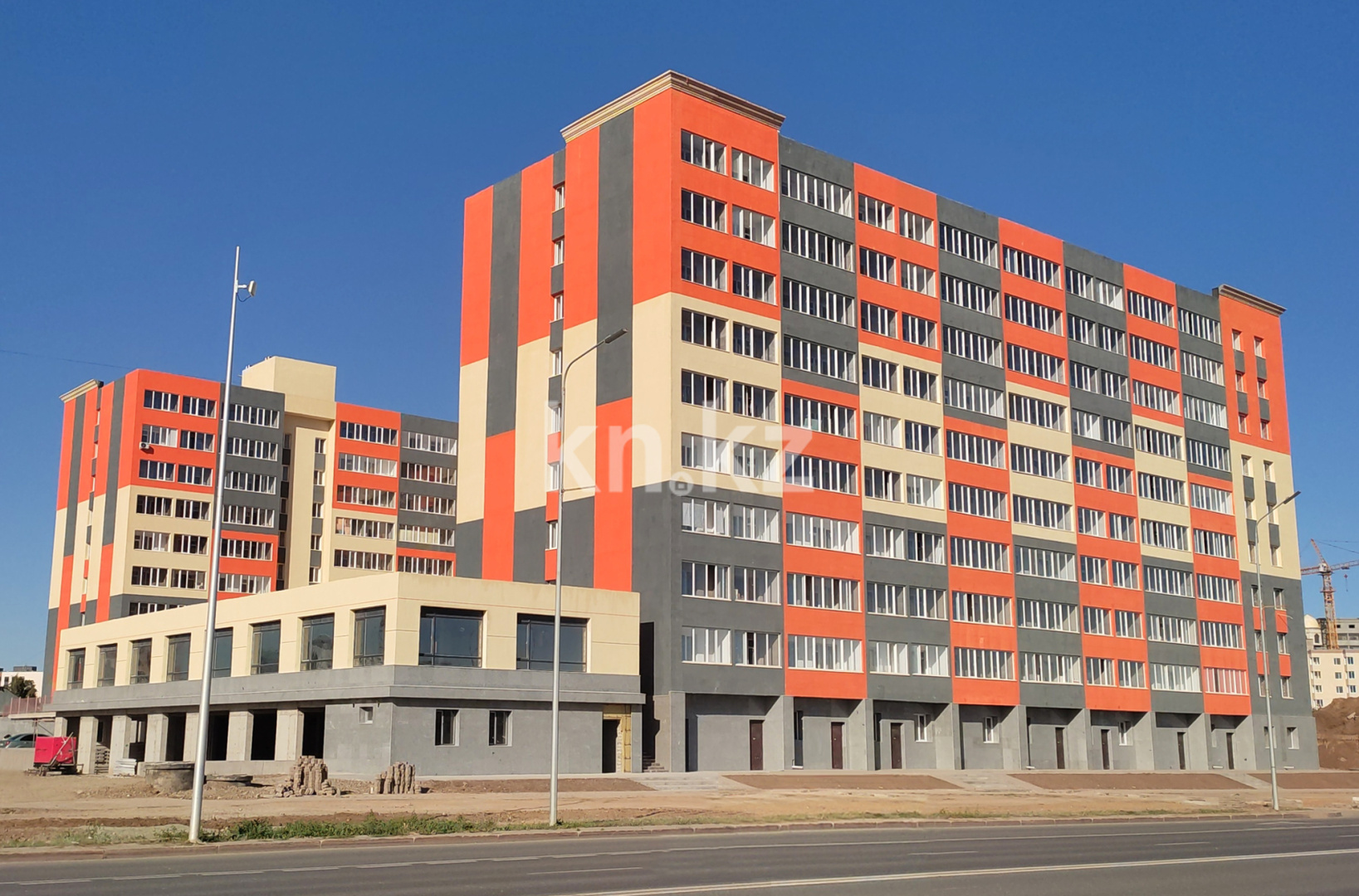 Продажа 1-комнатной квартиры, 40 м², ул. Нажимеденова, дом  19 в Астане - фото 11