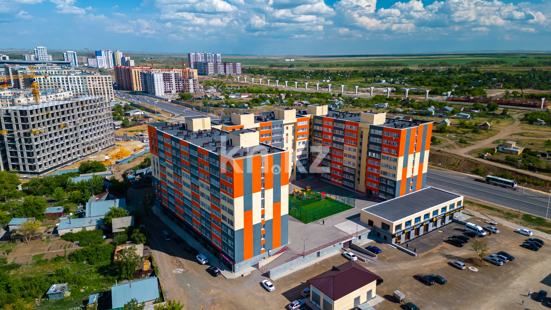 Продажа 1-комнатной квартиры, 40 м², ул. Нажимеденова, дом  19 в Астане - фото 9