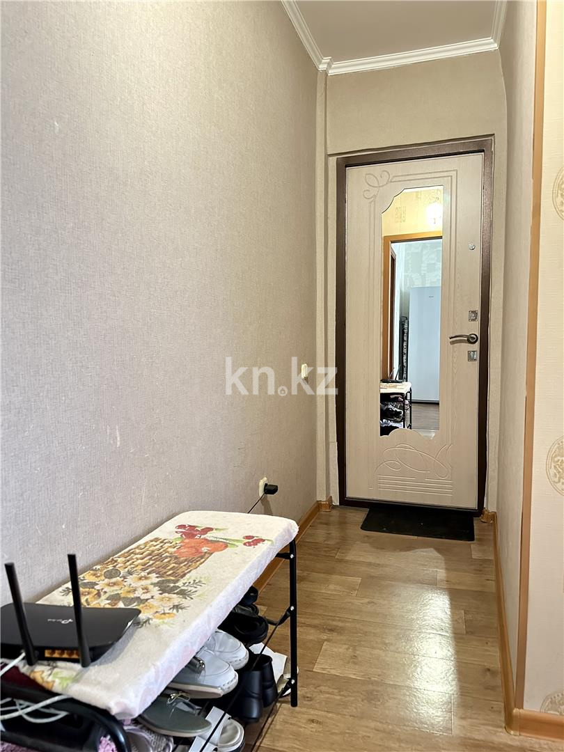 Продажа 2-комнатной квартиры, 43 м², мкр-н 17 - Продажа квартир в Караганде фото 12 из 16