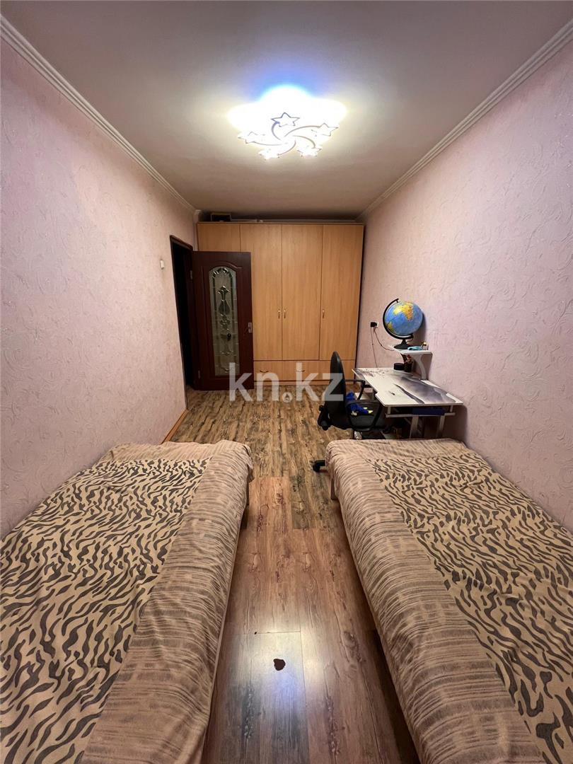 Продажа 3-комнатной квартиры, 68 м², мкр-н 6, дом  5 в Караганде - фото 5