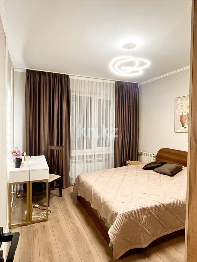 Продажа 4-комнатной квартиры, 84 м², мкр-н Аксай-3а, дом  76 в Алматы - фото 2