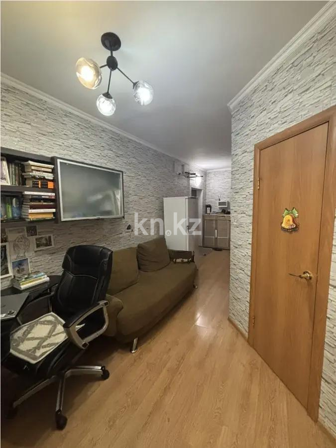 Продажа 2-комнатной квартиры, 69 м², ул. Омарова, дом  13 в Астане - фото 3