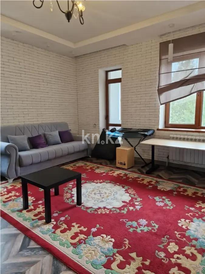 Продажа 2-комнатной квартиры, 81 м², ул. Романтиков, дом  27 в Астане
