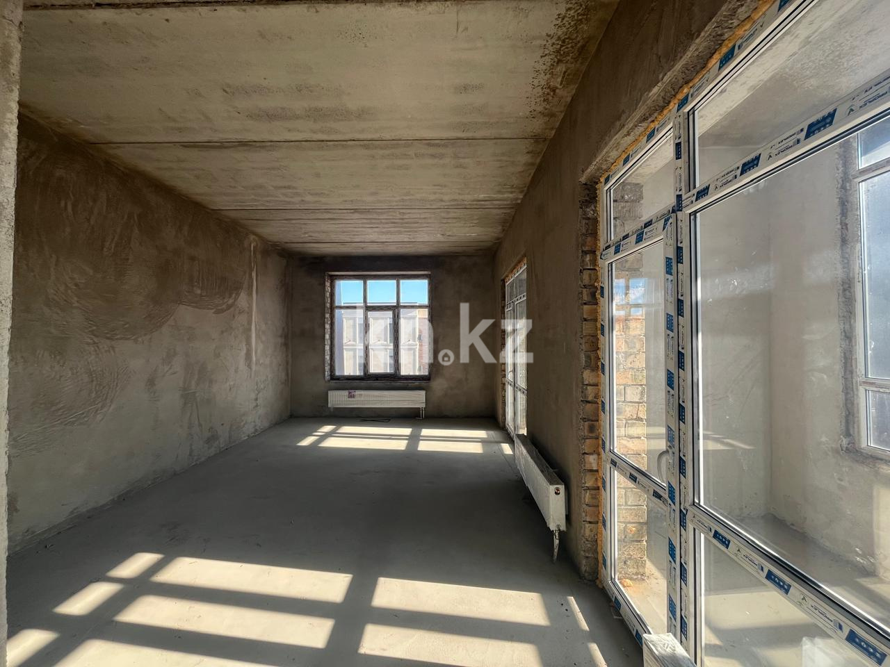 Продажа 5-комнатной квартиры, 178 м², Ж.Абишева, дом  2 Б - Продажа квартир в Караганде фото 2 из 12