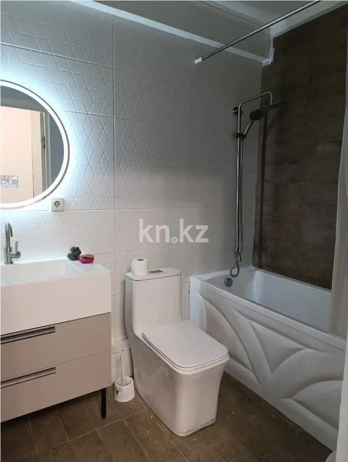 Продажа 2-комнатной квартиры, 70.3 м², пр. Сейфуллина, дом  499/131 в Алматы - фото 3