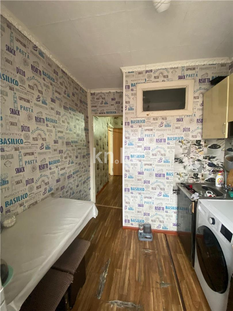 Продажа 1-комнатной квартиры, 31 м², мкр-н 11а, дом  18 в Караганде - фото 6