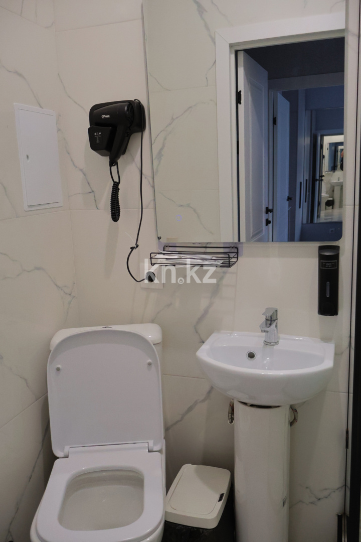 Аренда 1-комнатной квартиры посуточно, 32 м², ул. Керей, Жанибек хандар, дом  9 - пр. Кабанбай батыра - Аренда квартир посуточно в Астане без посредников фото 21 из 25