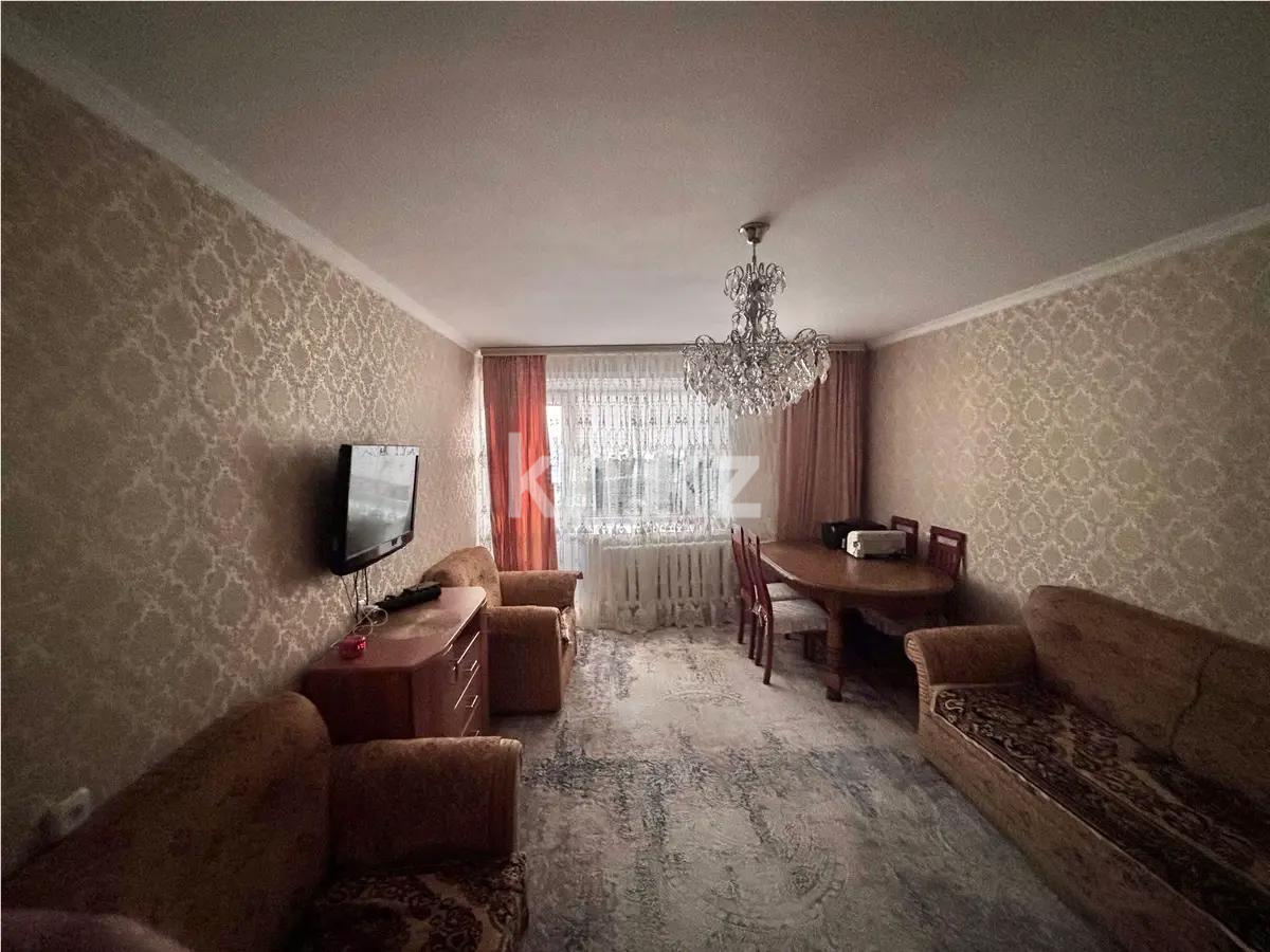 Продажа 3-комнатной квартиры, 62 м², ул. Гапеева, дом  1 - Продажа  трехкомнатных квартир в Караганде без посредников с фото фото 1 из 8