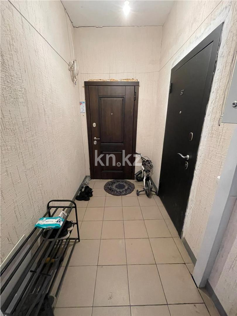 Продажа 3-комнатной квартиры, 86 м², мкр-н Степной-2, дом  14/5 в Караганде - фото 16