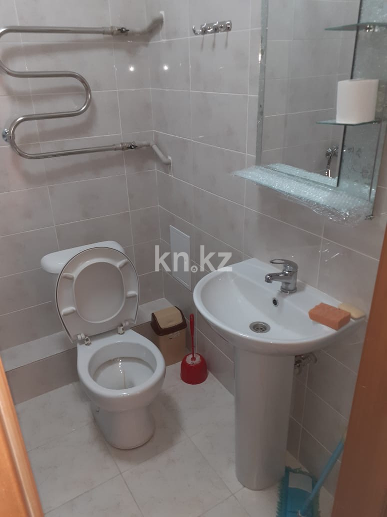 Аренда 1-комнатной квартиры, 40 м² - Аренда квартир помесячно в р-не Сарыарка Астаны фото 11 из 11