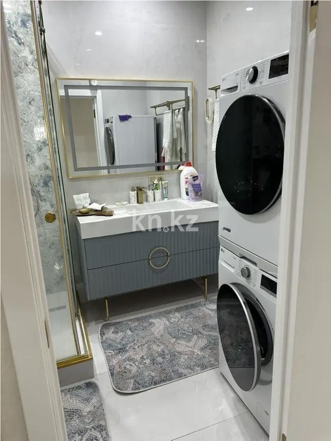 Продажа 4-комнатной квартиры, 124 м², ул. Сатпаева, дом  90/55 в Алматы - фото 4