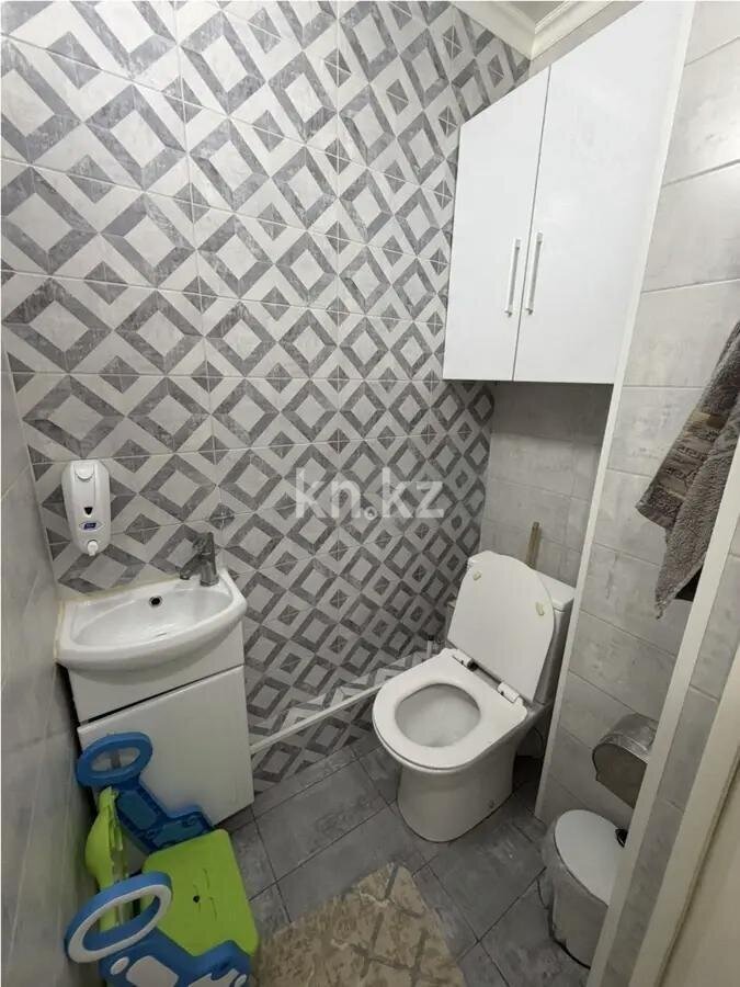 Продажа 2-комнатной квартиры, 75 м² в Алматы - фото 5