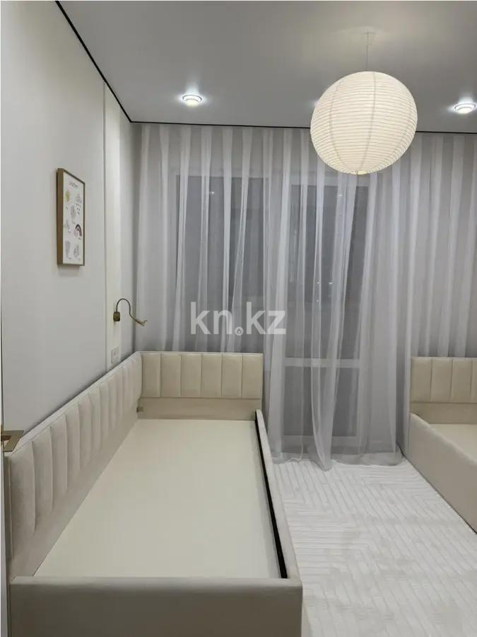 Продажа 3-комнатной квартиры, 63.8 м², мкр-н Гажайып, дом  5/3 в Алматы - фото 2