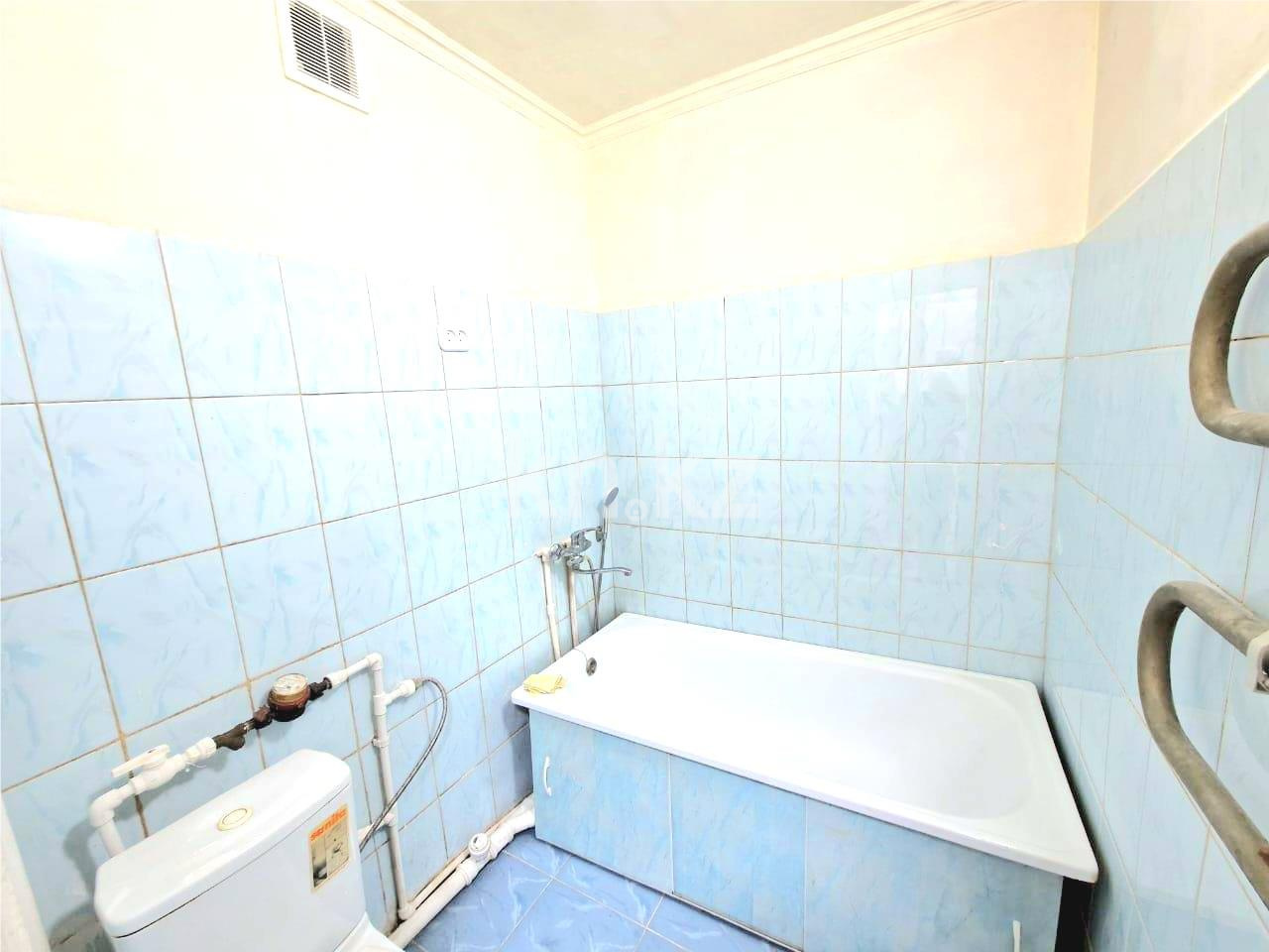 Продажа 2-комнатной квартиры, 44 м², мкр-н 12 в Караганде - фото 7