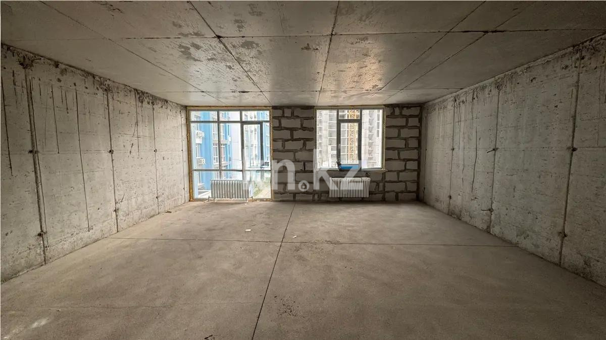 Продажа 2-комнатной квартиры, 54.5 м², ул. Жолымбет, дом  65 в Алматы